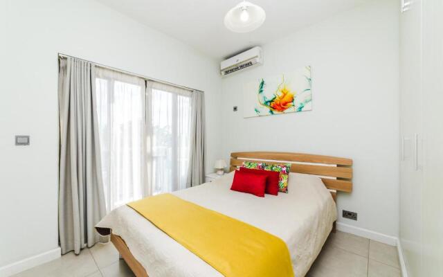 Beachcove Apt 9 in Pereybere