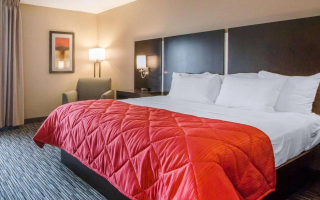 Greenstay Inn & Suites CourtView