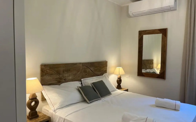 Hero's Garden Relais