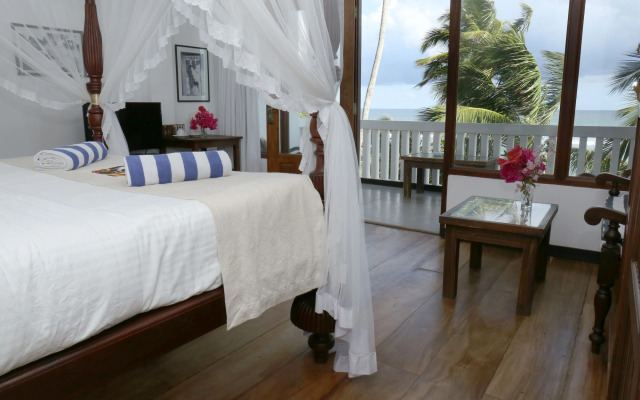 Sea World Boutique Hotel