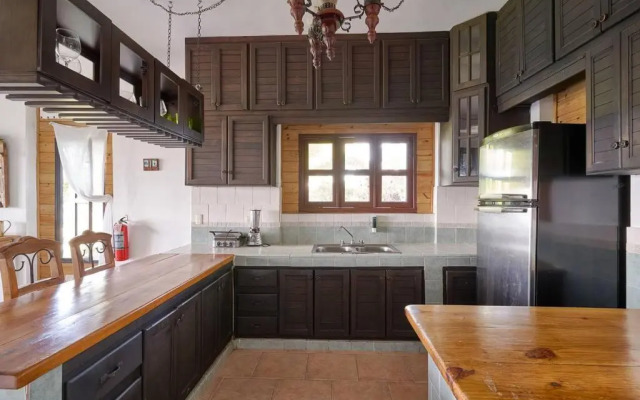 Villa ines-4X4only-Jarabacoa-View-Jacuzzi-5BR
