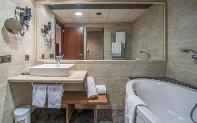 Hotel Roc Blanc & Spa