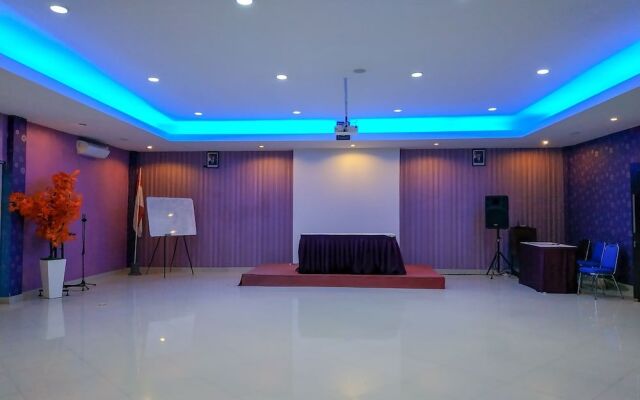 Grand Inn Hotel Mataram