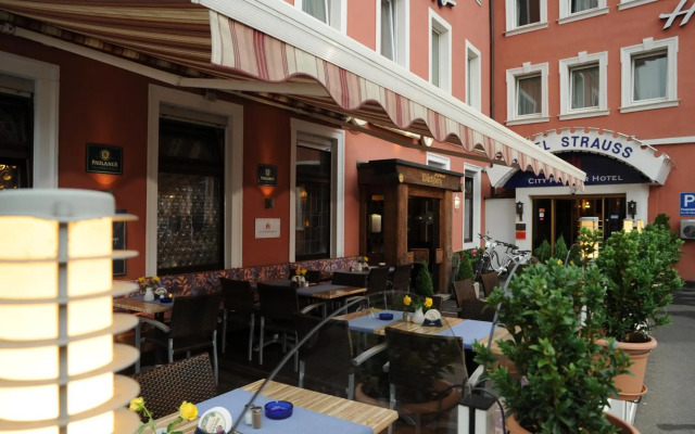 City Partner Hotel Strauss