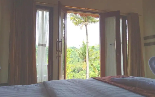 Atuh Garden Bungalow