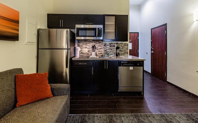 Staybridge Suites Laredo International Airport, an IHG Hotel