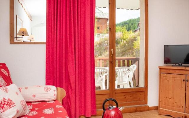 Studio Puy-Saint-Vincent, 1 pièce, 4 personnes - FR-1-504-236