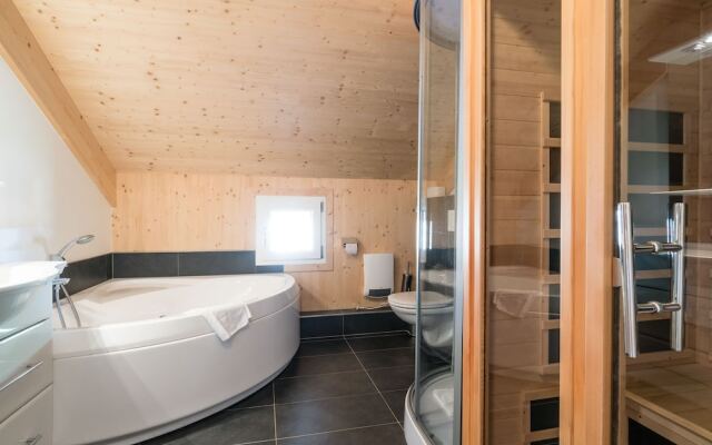 Luxurious Chalet Near Ski Area in Murau