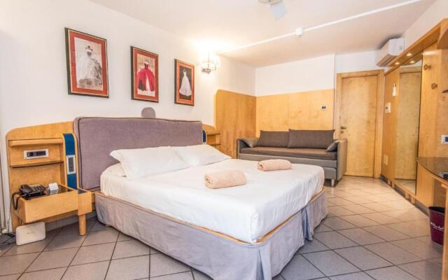 Hotel Riva degli Etruschi