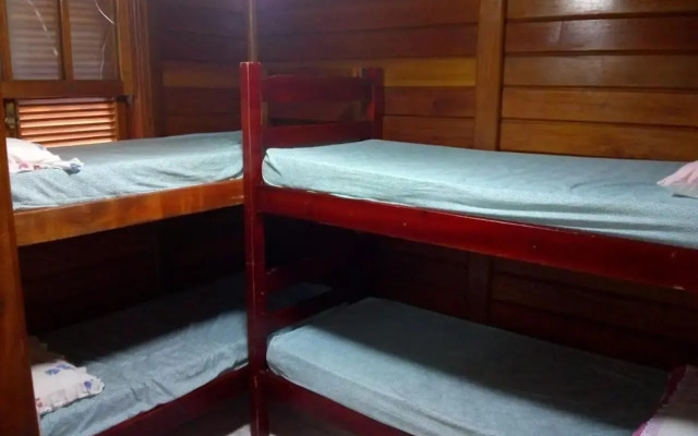 Ilha Comprida-Casa Madeira-Conforto Familiar