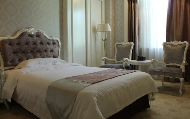 Rong Feng Hotel