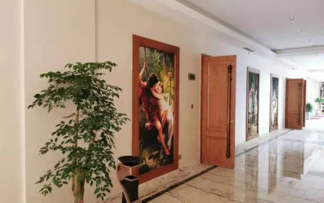 Vienna International Hotel (Jurong Huayang)