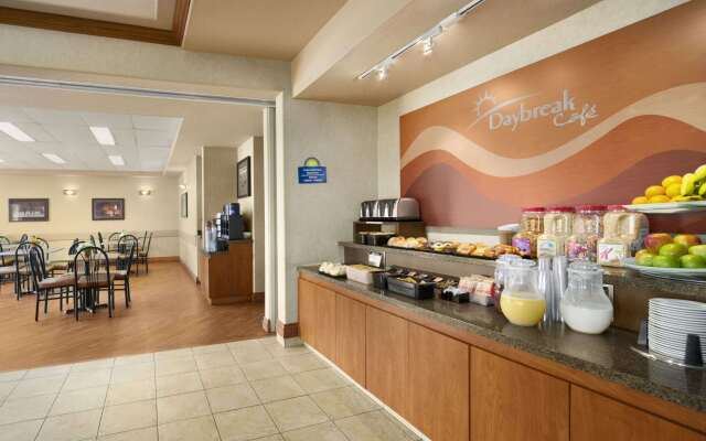 Days Inn by Wyndham Red Deer