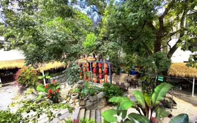 Gu Ruomin Residence