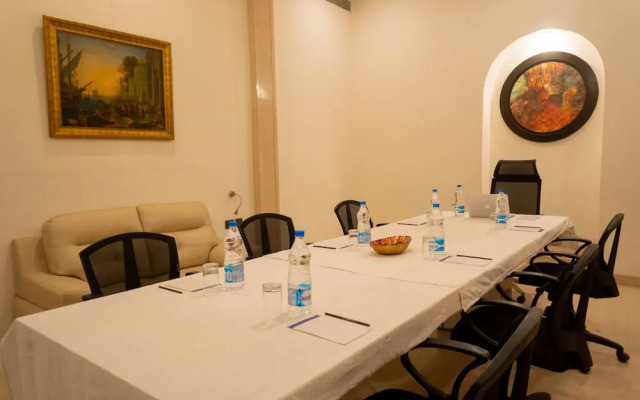 Hotel Green Castle by OYO Rooms