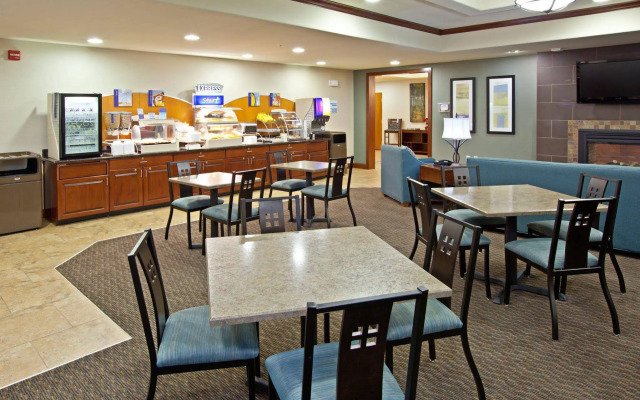 Holiday Inn Express Hotel & Suites RIPLEY by IHG