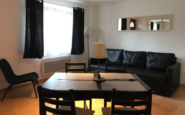 Les Launes 1 by Gites de France