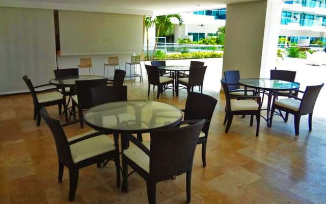 Apartamentos Suiteline Master – Frente al Mar