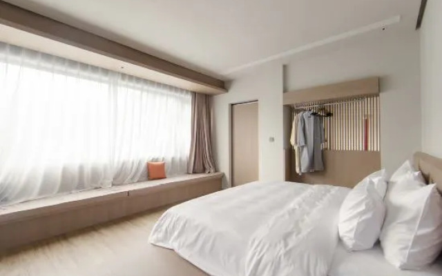 Fuyanjian Homestay (Jindaoxia Resort)