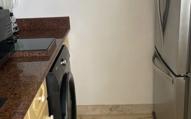 Beach front-Ocean View Studio -Hotel Sunset Fishermen condo 344/C