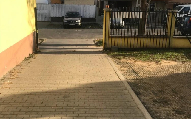 Konvoj szálló
