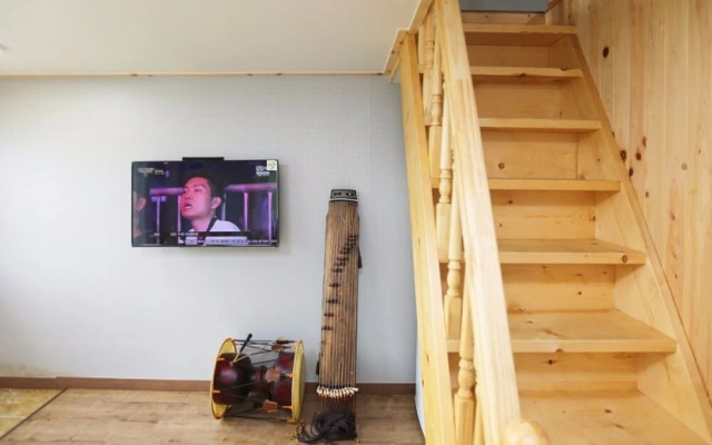 Ulsan Matryoshka Pension