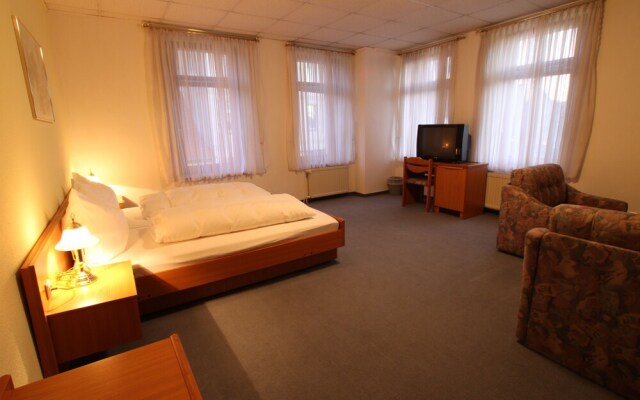 Weie Taube Hotel