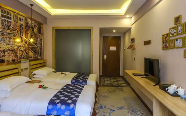 Zhaxi Zhuomu Hotel