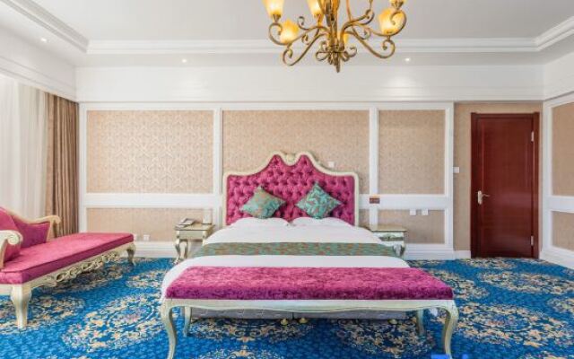 Peter International Hotel