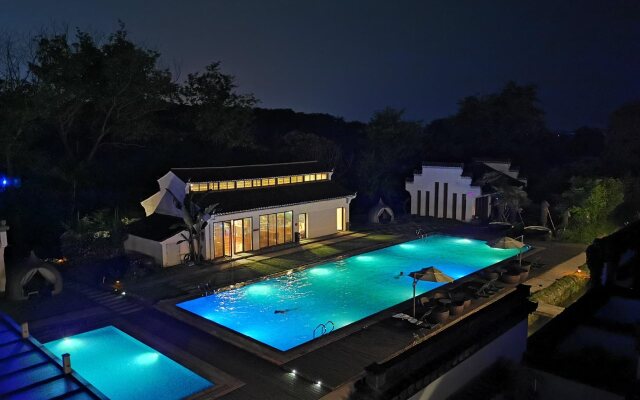 Huangshan Huizhou Creek Villa