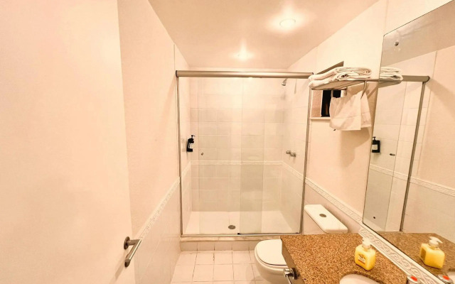 Slaviero Suites Curitiba Soho