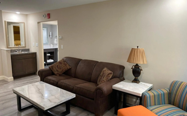 Clayton Plaza Hotel & Extended Stay