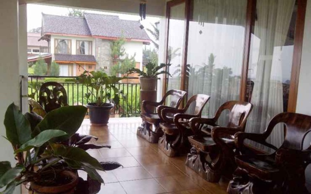 Villa Lembah Hijau Ciater