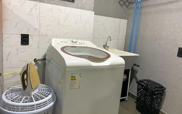 Casa Central piscina e AC para 8 hospede