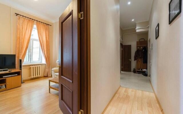 Apartment Fontanki 77