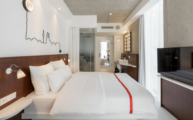 Ruby Ella Hotel Cologne by IHG