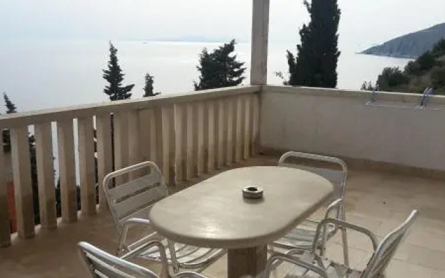 Apartments Dragomil - beautiful sea view