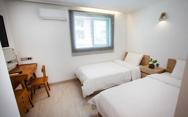Petercat Hotel Sinchon Hongdae