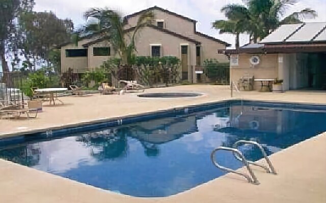 Condo With Great Sunsets and Golf Course Views