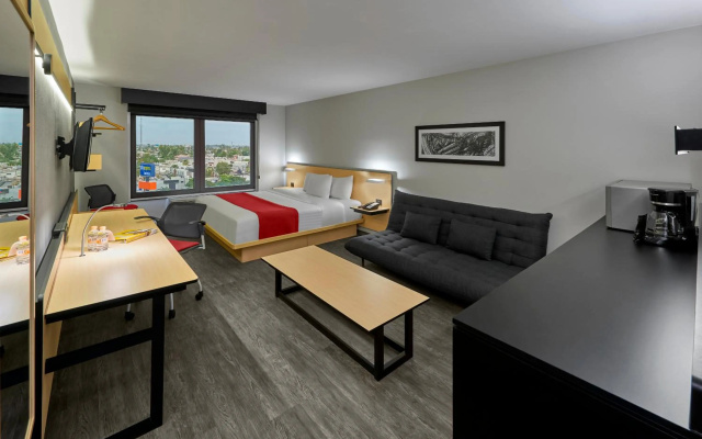 City Express by Marriott Ensenada
