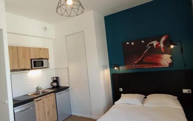 Nemea Appart Hotel Coliseum Amiens Centre