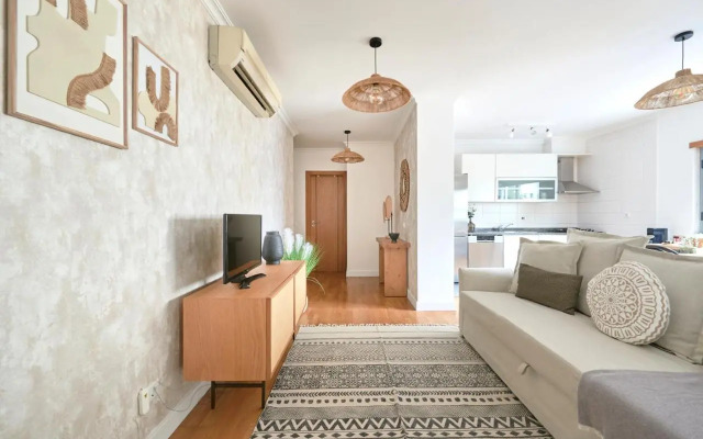 Apartment with Private Terrace & Car Garage
