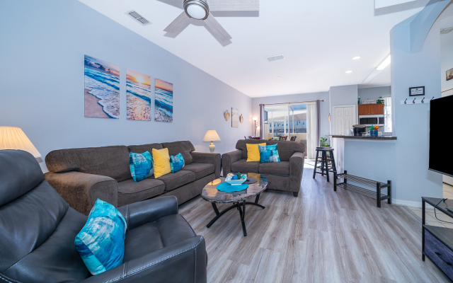 Lovely condo near Disney