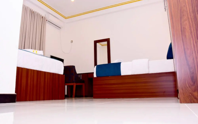 Negombo New Queen's Palace