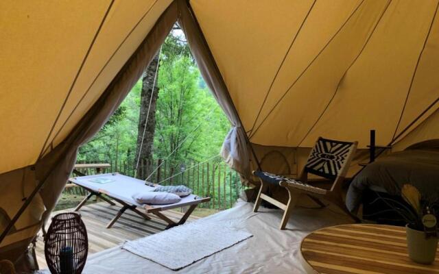 Camping Moulin De Chaules