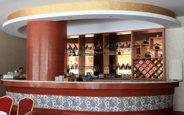 Li Tai International Hotel