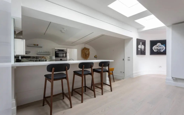 Winchester Street III by Onefinestay