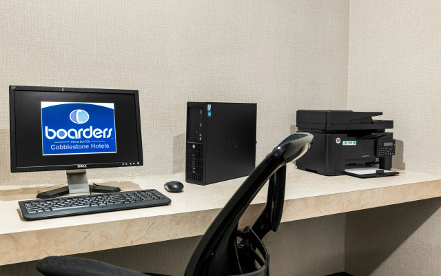Boarders Inn & Suites by Cobblestone Hotels - Shawano