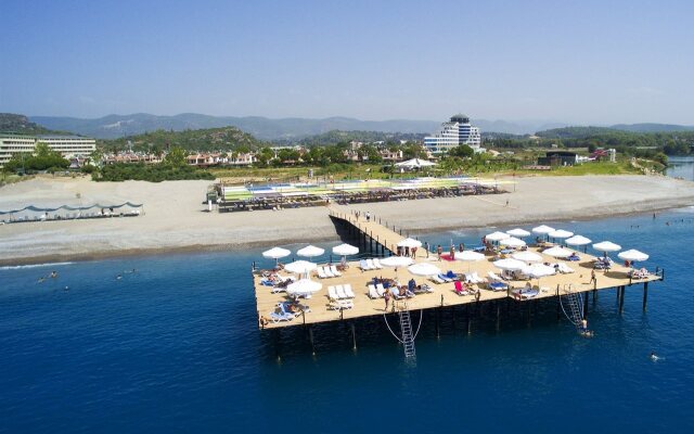 Raymar Resort & Aqua