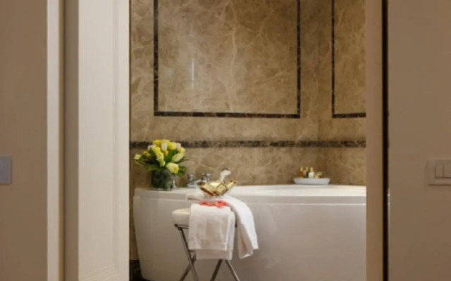 Torre dell'Orologio Suites